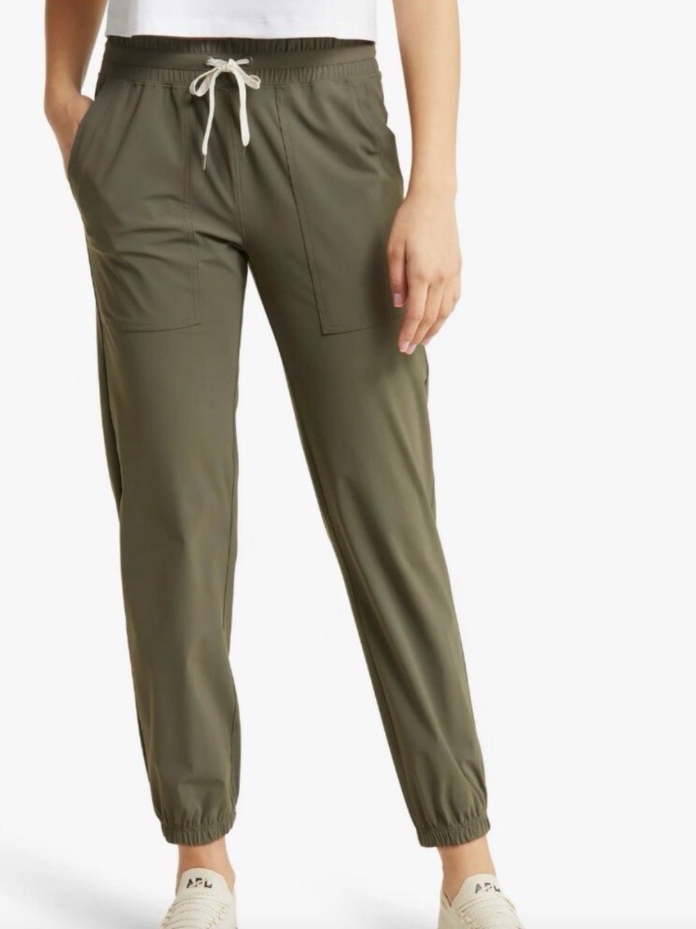 Vuori Olive Drawstring Joggers